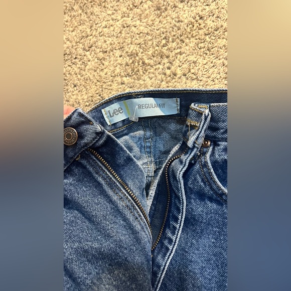 Jeans - Picture 3 of 3